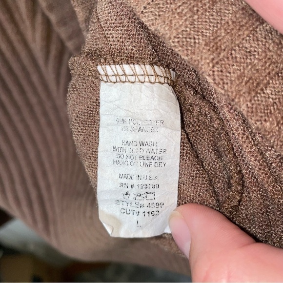 JOLIE Brown Cardigan Sweater - Picture 3 of 4